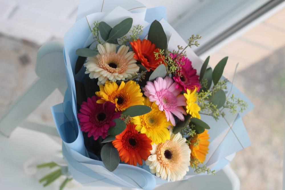 Букет цветов из: Герберы в Обушково