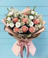 Букет цветов из:  Розы, Альстромерии и Лизиантусы в Обушково