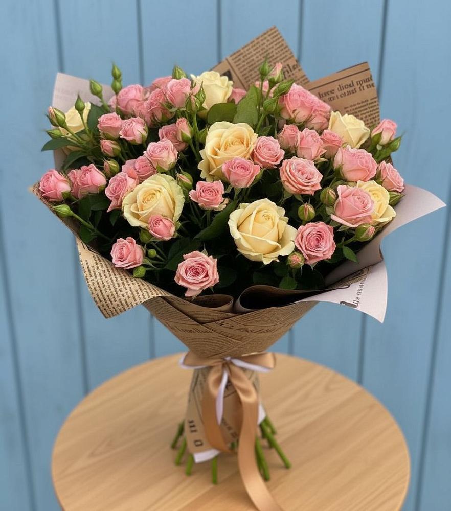 Букет цветов из: Розы в Обушково