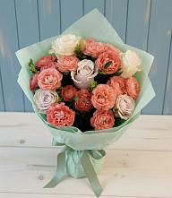Букет цветов из:  Розы в Обушково