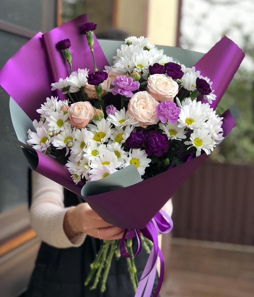 Букет цветов из: Хризантемы, Гвоздики и Розы в Обушково