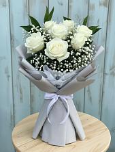 Букет цветов из:  Розы в Обушково
