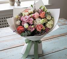 Букет цветов из:  Розы, Лизиантусы и Гвоздики в Обушково